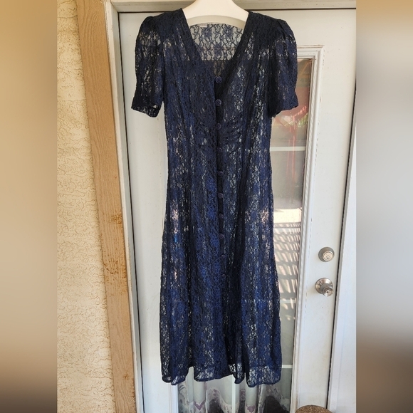 80s/90s Sheer Navy Lace Corset Back Flowy‎ Maxi Dress - Picture 2 of 6